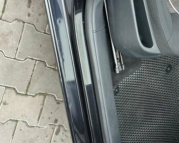 Черный Шкода Октавия, объемом двигателя 1.6 л и пробегом 320 тыс. км за 7200 $, фото 9 на Automoto.ua