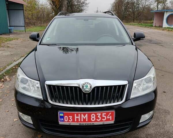 Черный Шкода Октавия, объемом двигателя 1.6 л и пробегом 228 тыс. км за 8600 $, фото 10 на Automoto.ua