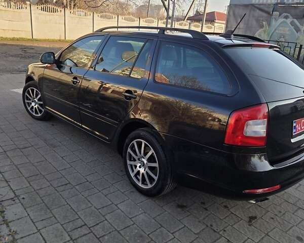 Черный Шкода Октавия, объемом двигателя 0 л и пробегом 199 тыс. км за 7799 $, фото 7 на Automoto.ua