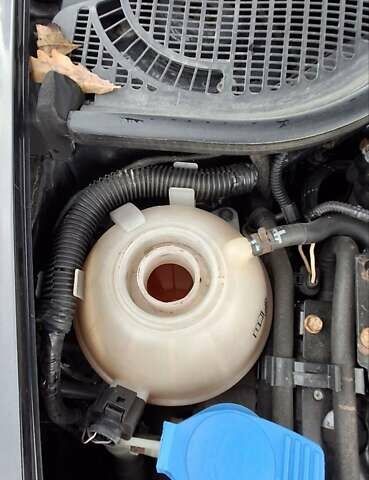 Черный Шкода Октавия, объемом двигателя 2 л и пробегом 294 тыс. км за 7800 $, фото 44 на Automoto.ua