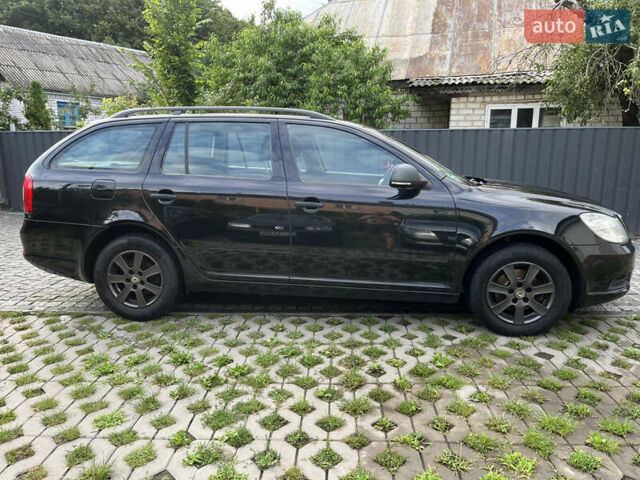 Черный Шкода Октавия, объемом двигателя 1.4 л и пробегом 224 тыс. км за 6600 $, фото 5 на Automoto.ua