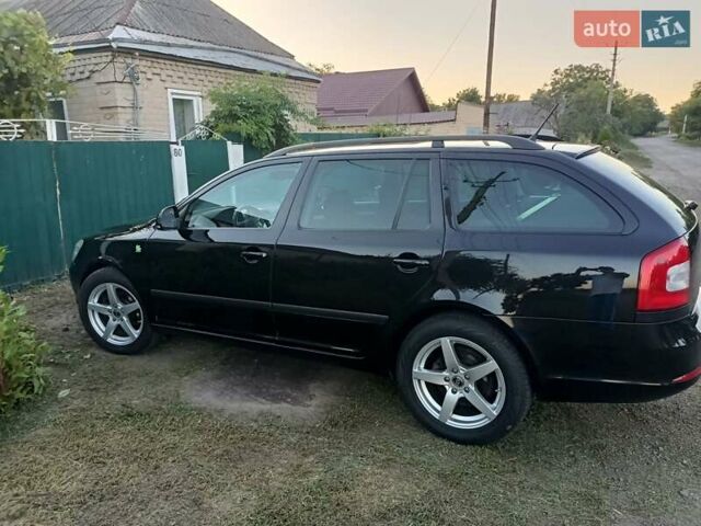 Чорний Шкода Октавія, об'ємом двигуна 1.6 л та пробігом 235 тис. км за 8500 $, фото 3 на Automoto.ua