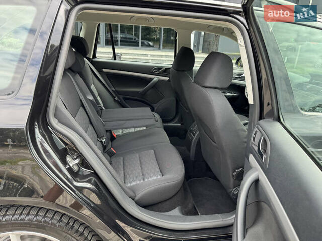 Черный Шкода Октавия, объемом двигателя 2 л и пробегом 229 тыс. км за 10200 $, фото 58 на Automoto.ua