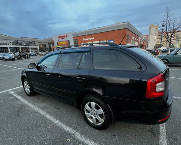 Чорний Шкода Октавія, об'ємом двигуна 1.8 л та пробігом 330 тис. км за 7800 $, фото 4 на Automoto.ua