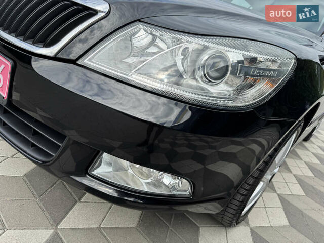 Черный Шкода Октавия, объемом двигателя 2 л и пробегом 229 тыс. км за 10200 $, фото 22 на Automoto.ua