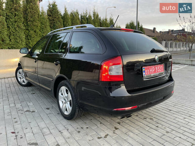 Чорний Шкода Октавія, об'ємом двигуна 2 л та пробігом 228 тис. км за 10799 $, фото 17 на Automoto.ua