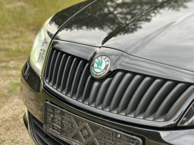 Черный Шкода Октавия, объемом двигателя 2 л и пробегом 288 тыс. км за 9699 $, фото 6 на Automoto.ua