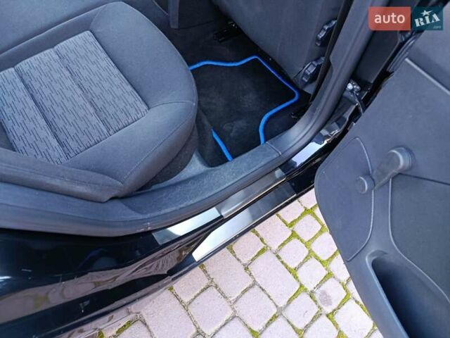 Черный Шкода Октавия, объемом двигателя 1.6 л и пробегом 226 тыс. км за 8200 $, фото 18 на Automoto.ua