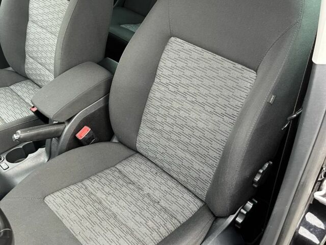 Черный Шкода Октавия, объемом двигателя 1.8 л и пробегом 232 тыс. км за 8200 $, фото 14 на Automoto.ua