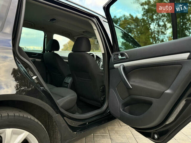 Шкода Октавия 2012 в Луцке на Automoto.ua Черный Шкода Октавия, объемом двигателя 1.6 л и пробегом 182 тыс. км за 9799 $, фото 26 на Automoto.ua
