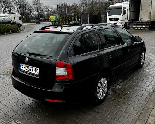 Чорний Шкода Октавія, об'ємом двигуна 1.98 л та пробігом 244 тис. км за 10000 $, фото 4 на Automoto.ua