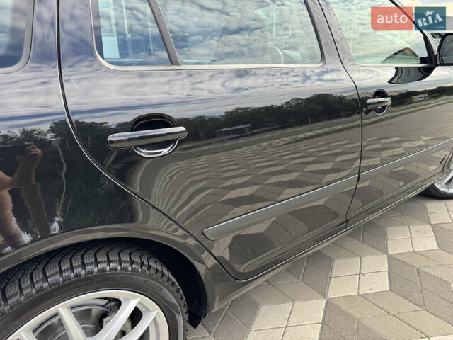 Черный Шкода Октавия, объемом двигателя 2 л и пробегом 229 тыс. км за 10200 $, фото 13 на Automoto.ua