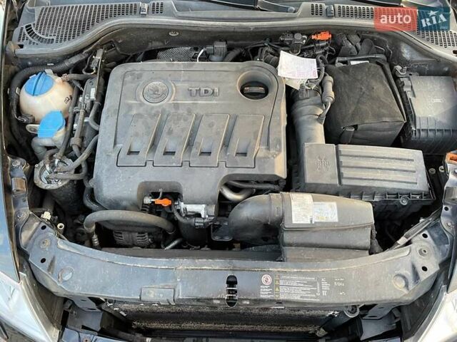 Черный Шкода Октавия, объемом двигателя 2 л и пробегом 251 тыс. км за 10850 $, фото 42 на Automoto.ua