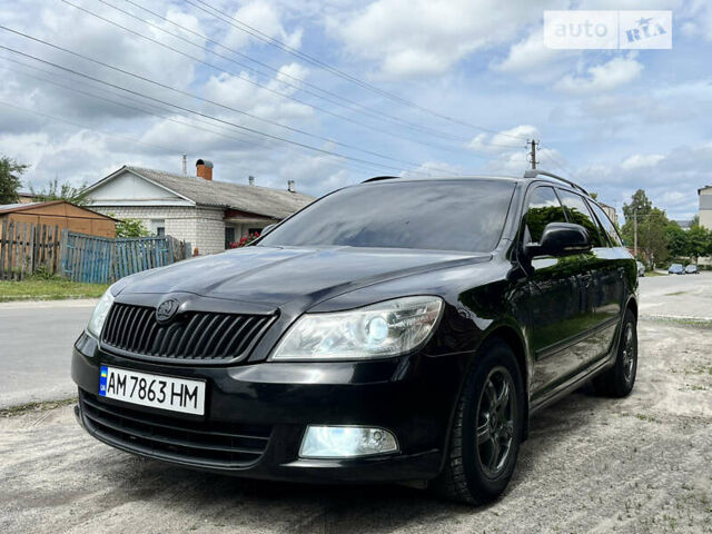 Шкода Октавия 2012 в Житомире на Automoto.ua Черный Шкода Октавия, объемом двигателя 1.6 л и пробегом 269 тыс. км за 7999 $, фото 3 на Automoto.ua