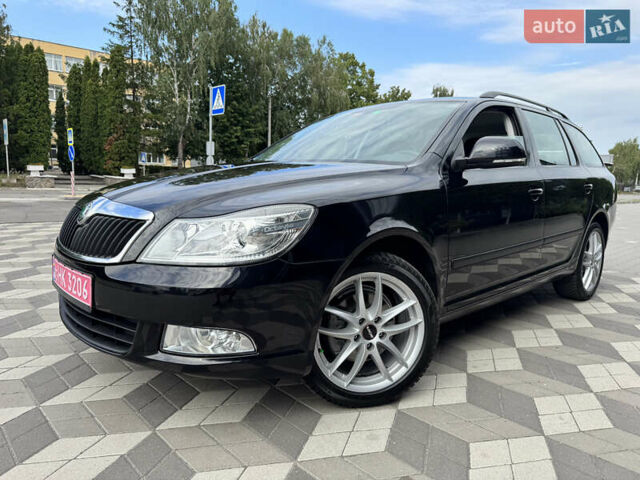 Черный Шкода Октавия, объемом двигателя 2 л и пробегом 229 тыс. км за 10200 $, фото 1 на Automoto.ua