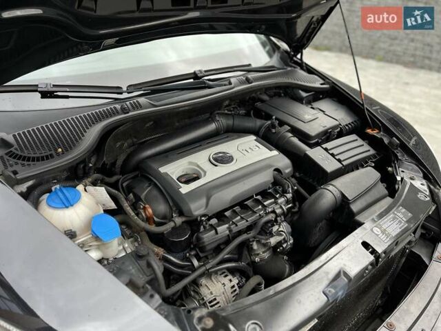 Черный Шкода Октавия, объемом двигателя 1.8 л и пробегом 195 тыс. км за 9750 $, фото 7 на Automoto.ua