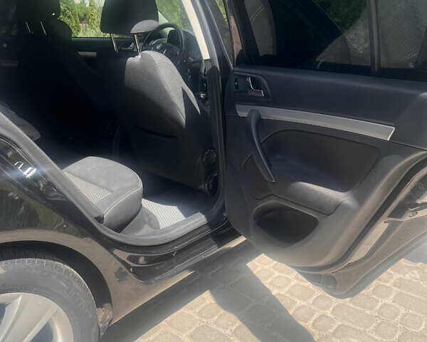 Чорний Шкода Октавія, об'ємом двигуна 1.97 л та пробігом 210 тис. км за 9500 $, фото 13 на Automoto.ua