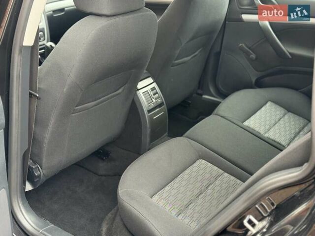 Черный Шкода Октавия, объемом двигателя 1.6 л и пробегом 218 тыс. км за 8450 $, фото 32 на Automoto.ua