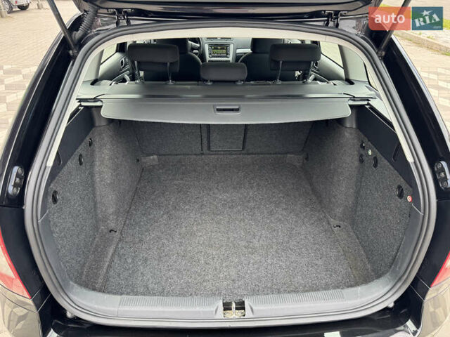 Черный Шкода Октавия, объемом двигателя 2 л и пробегом 229 тыс. км за 10200 $, фото 57 на Automoto.ua