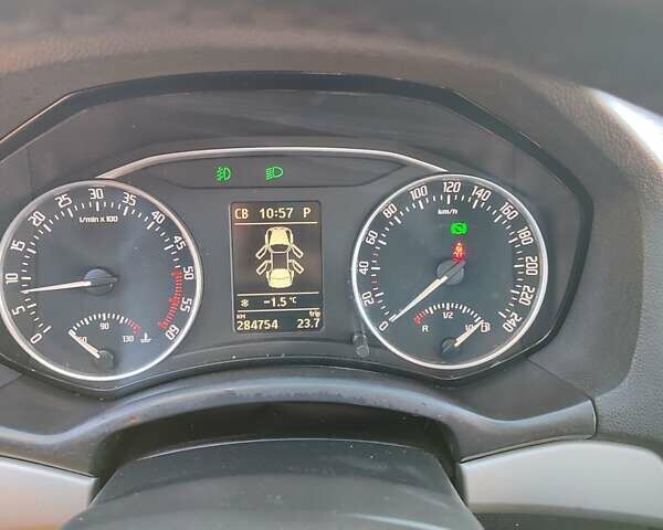 Чорний Шкода Октавія, об'ємом двигуна 1.6 л та пробігом 284 тис. км за 9100 $, фото 14 на Automoto.ua