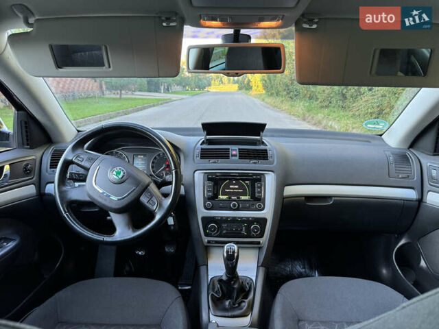 Шкода Октавия 2012 в Ровно на Automoto.ua Черный Шкода Октавия, объемом двигателя 1.6 л и пробегом 181 тыс. км за 9750 $, фото 1 на Automoto.ua