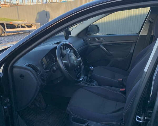 Шкода Октавія 2012 у Львові на Automoto.ua Чорний Шкода Октавія, об'ємом двигуна 1.6 л та пробігом 242 тис. км за 6500 $, фото 8 на Automoto.ua