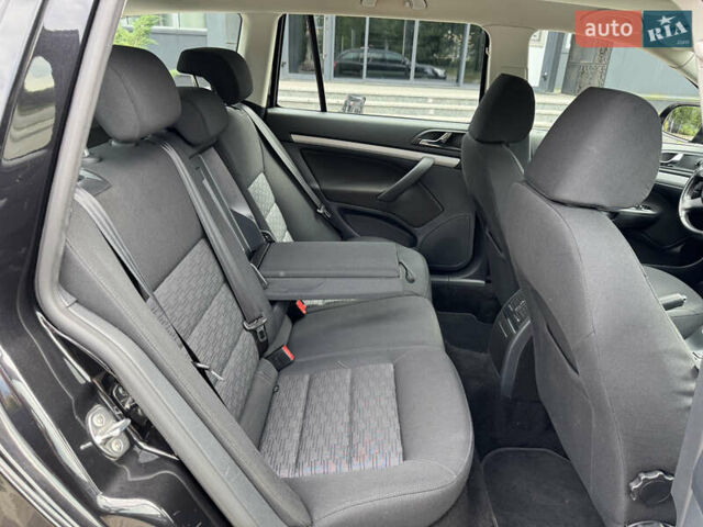 Черный Шкода Октавия, объемом двигателя 2 л и пробегом 229 тыс. км за 10200 $, фото 59 на Automoto.ua