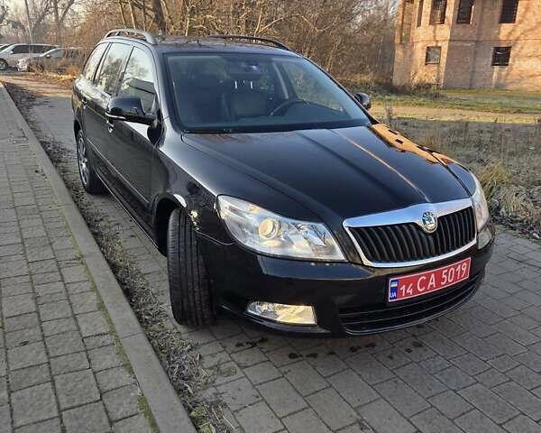 Черный Шкода Октавия, объемом двигателя 0 л и пробегом 199 тыс. км за 7799 $, фото 6 на Automoto.ua