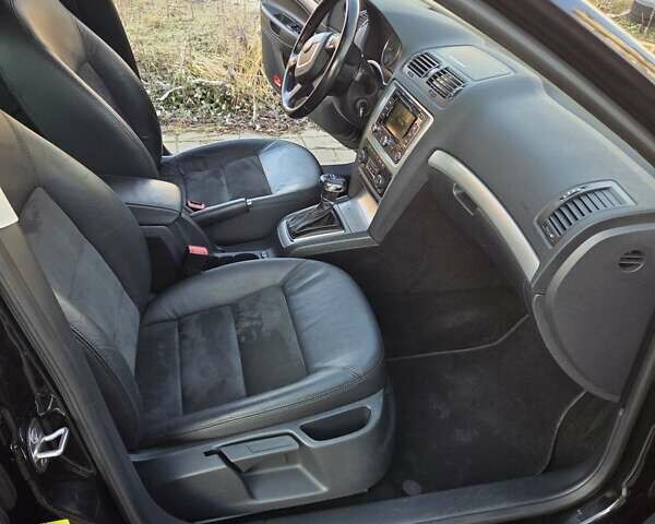 Черный Шкода Октавия, объемом двигателя 0 л и пробегом 199 тыс. км за 7799 $, фото 50 на Automoto.ua