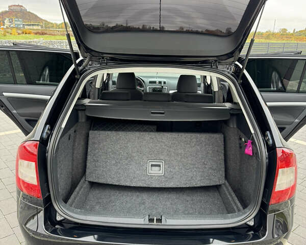 Черный Шкода Октавия, объемом двигателя 1.6 л и пробегом 264 тыс. км за 7850 $, фото 22 на Automoto.ua