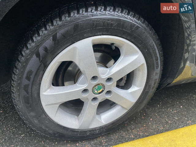 Чорний Шкода Октавія, об'ємом двигуна 1.6 л та пробігом 198 тис. км за 9700 $, фото 13 на Automoto.ua