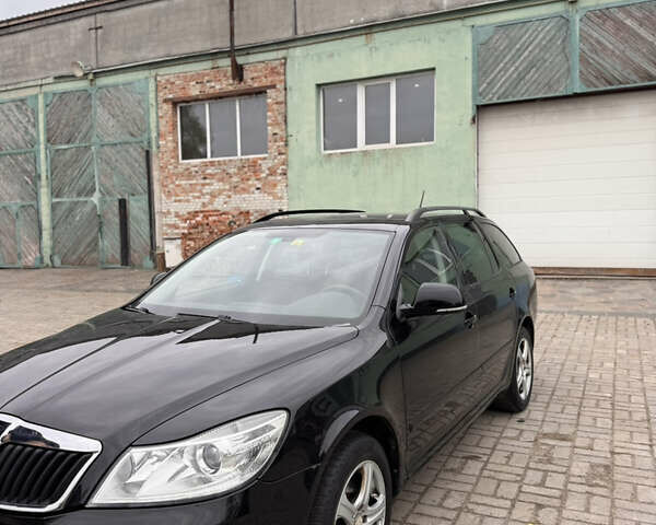 Черный Шкода Октавия, объемом двигателя 1.8 л и пробегом 226 тыс. км за 8100 $, фото 19 на Automoto.ua