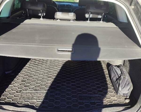 Шкода Октавия 2012 в Гайсине на Automoto.ua Черный Шкода Октавия, объемом двигателя 1.4 л и пробегом 264 тыс. км за 8200 $, фото 21 на Automoto.ua