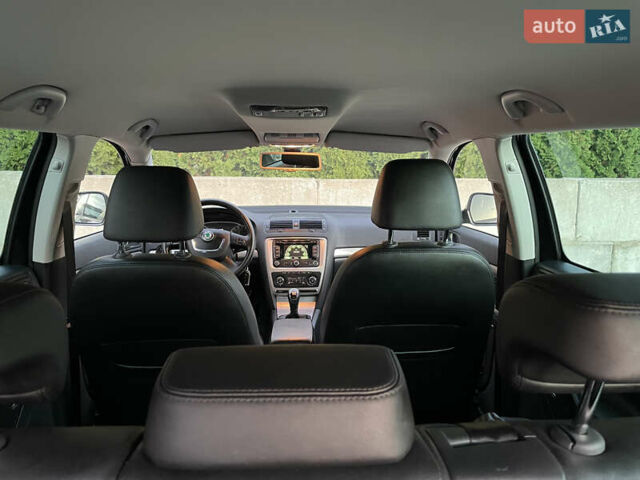 Чорний Шкода Октавія, об'ємом двигуна 2 л та пробігом 228 тис. км за 10799 $, фото 71 на Automoto.ua