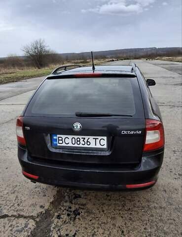 Черный Шкода Октавия, объемом двигателя 2 л и пробегом 294 тыс. км за 7800 $, фото 31 на Automoto.ua