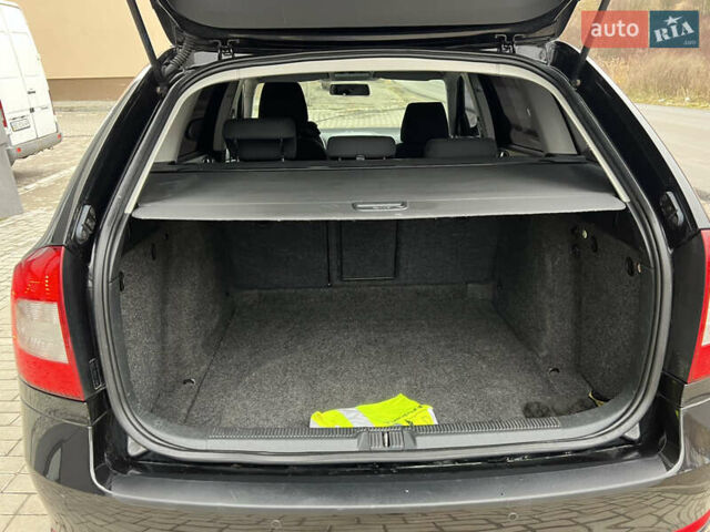 Черный Шкода Октавия, объемом двигателя 2 л и пробегом 234 тыс. км за 8899 $, фото 50 на Automoto.ua