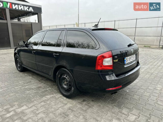 Черный Шкода Октавия, объемом двигателя 1.8 л и пробегом 275 тыс. км за 7900 $, фото 3 на Automoto.ua