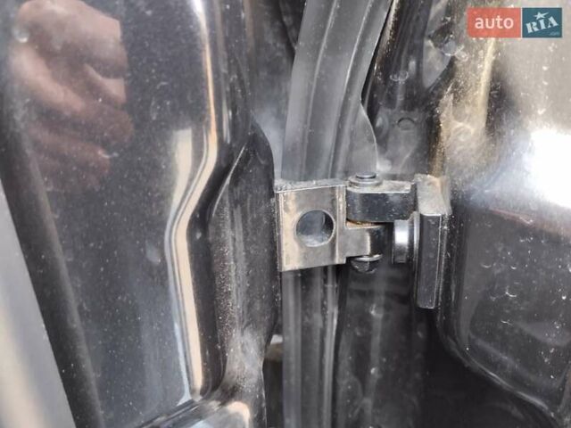 Черный Шкода Октавия, объемом двигателя 1.6 л и пробегом 320 тыс. км за 7800 $, фото 43 на Automoto.ua