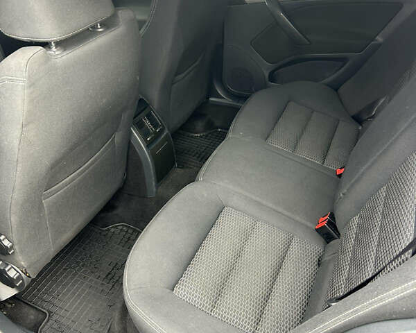 Чорний Шкода Октавія, об'ємом двигуна 2 л та пробігом 283 тис. км за 8600 $, фото 11 на Automoto.ua