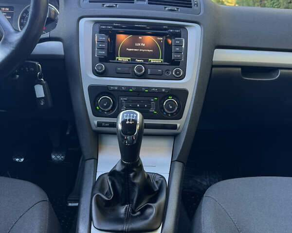 Шкода Октавия 2012 в Ровно на Automoto.ua Черный Шкода Октавия, объемом двигателя 1.6 л и пробегом 181 тыс. км за 9750 $, фото 36 на Automoto.ua