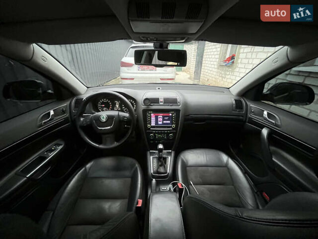 Чорний Шкода Октавія, об'ємом двигуна 1.97 л та пробігом 283 тис. км за 9600 $, фото 7 на Automoto.ua
