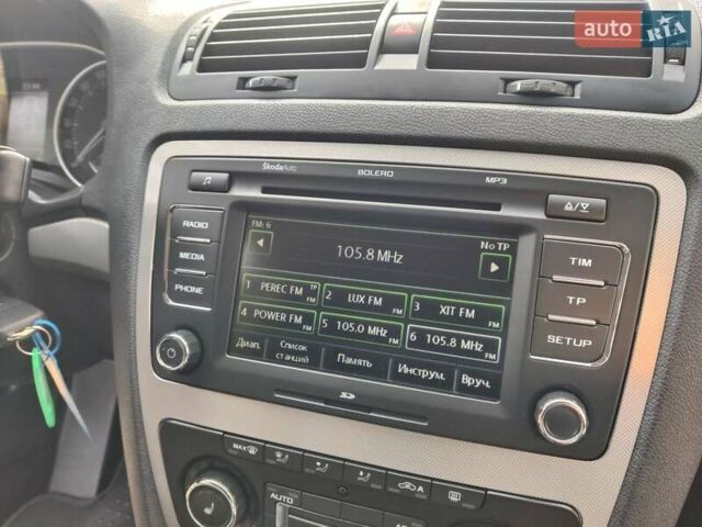 Черный Шкода Октавия, объемом двигателя 1.8 л и пробегом 159 тыс. км за 9200 $, фото 68 на Automoto.ua