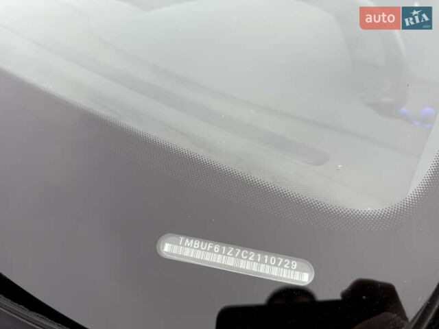 Черный Шкода Октавия, объемом двигателя 2 л и пробегом 193 тыс. км за 11000 $, фото 11 на Automoto.ua