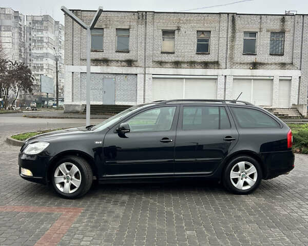 Чорний Шкода Октавія, об'ємом двигуна 1.8 л та пробігом 171 тис. км за 8999 $, фото 1 на Automoto.ua
