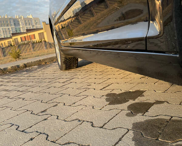 Черный Шкода Октавия, объемом двигателя 2 л и пробегом 251 тыс. км за 10850 $, фото 7 на Automoto.ua