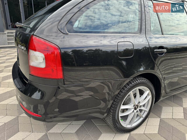 Черный Шкода Октавия, объемом двигателя 2 л и пробегом 229 тыс. км за 10200 $, фото 14 на Automoto.ua