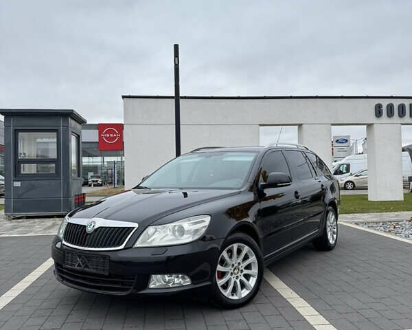 Черный Шкода Октавия, объемом двигателя 1.6 л и пробегом 264 тыс. км за 7850 $, фото 1 на Automoto.ua