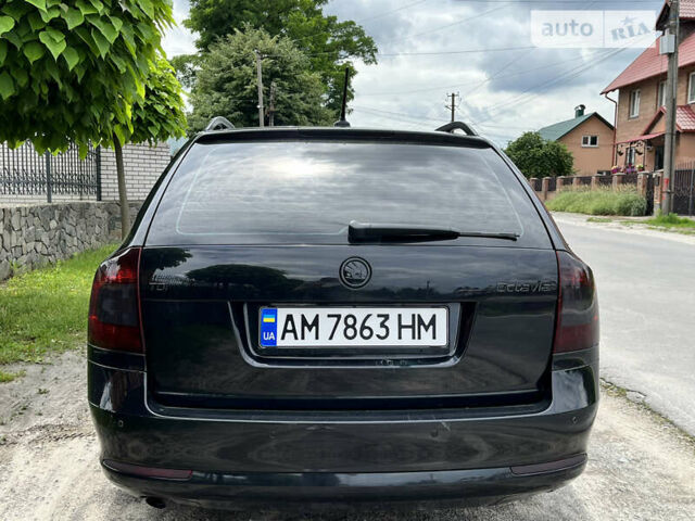 Шкода Октавия 2012 в Житомире на Automoto.ua Черный Шкода Октавия, объемом двигателя 1.6 л и пробегом 269 тыс. км за 7999 $, фото 6 на Automoto.ua