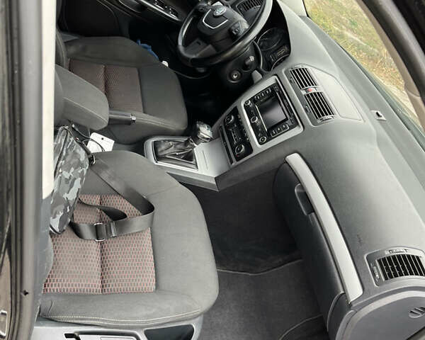 Чорний Шкода Октавія, об'ємом двигуна 1.97 л та пробігом 258 тис. км за 8700 $, фото 4 на Automoto.ua