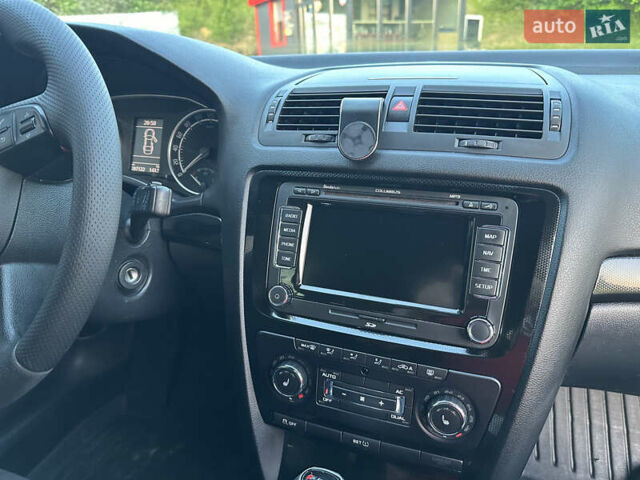 Черный Шкода Октавия, объемом двигателя 1.97 л и пробегом 210 тыс. км за 14500 $, фото 45 на Automoto.ua